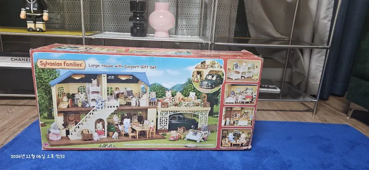 Sylvanian Family House Blue Roof House and Carport Deluxe Set