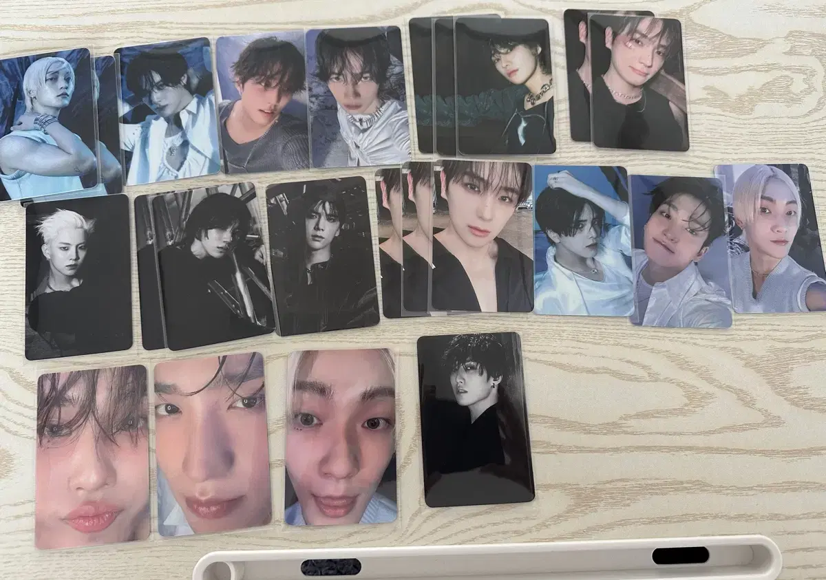 The Boyz Dohwasun album Platform photocard Ulpak unreleased photocard photocard Currently starringSunwoo HyunjaeYounghoonNew Q