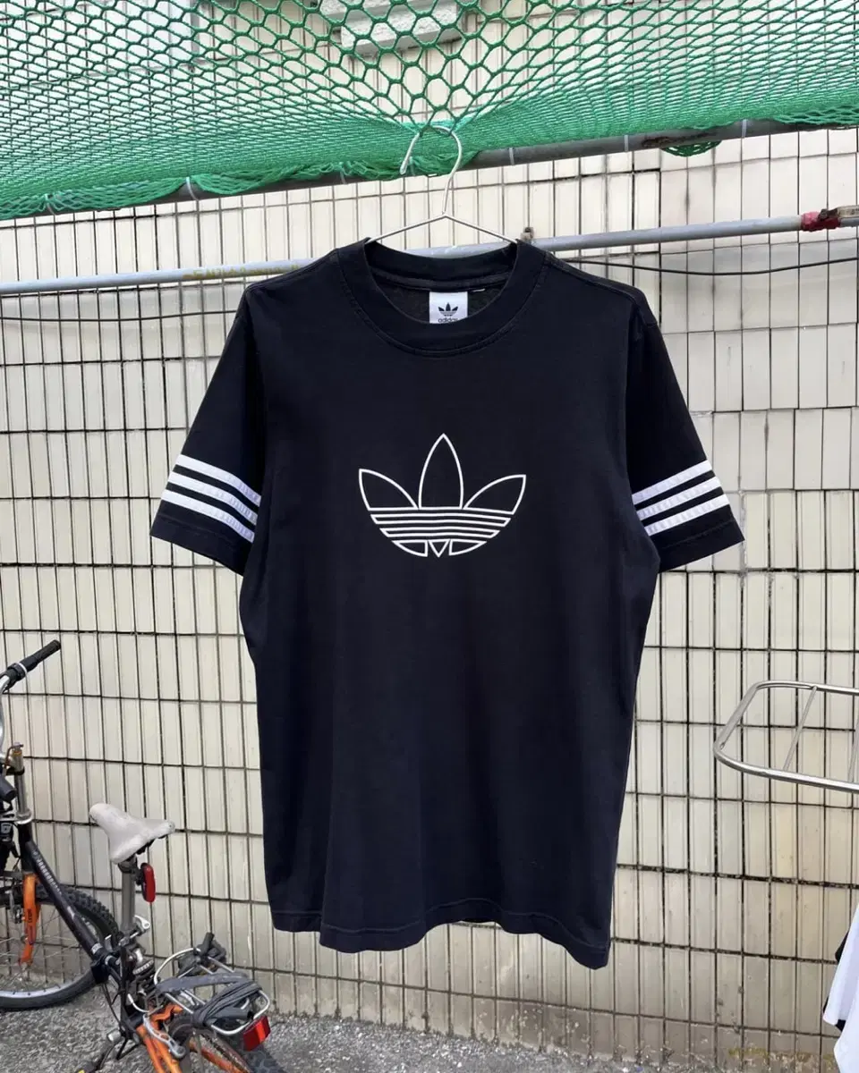 아디다스 파이어버드 삼선 반팔티셔츠 Adidas