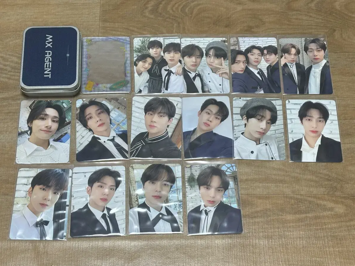 Monsta x Monbebe fan con photocard bulk wts / I'm giving away a lot!