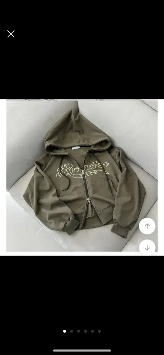 Lettering cropped hooded zip-up two-way khaki Brand new