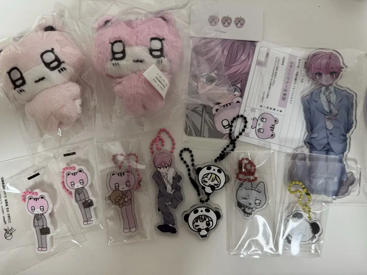 Plave bamby Bamutang, keyring, earphone strap acrylic stand bulk Wts.