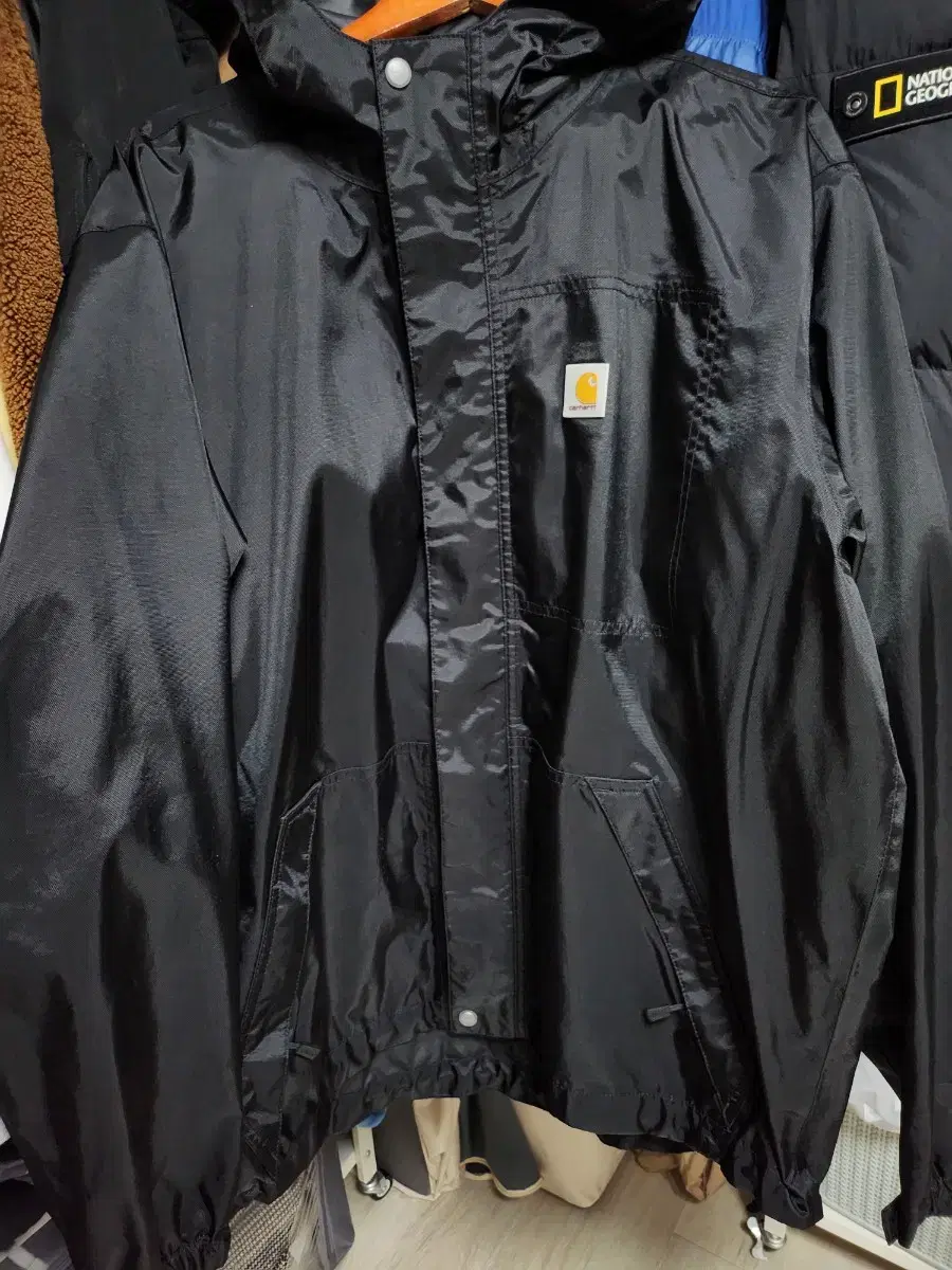 Calhart Windbreaker (XL)