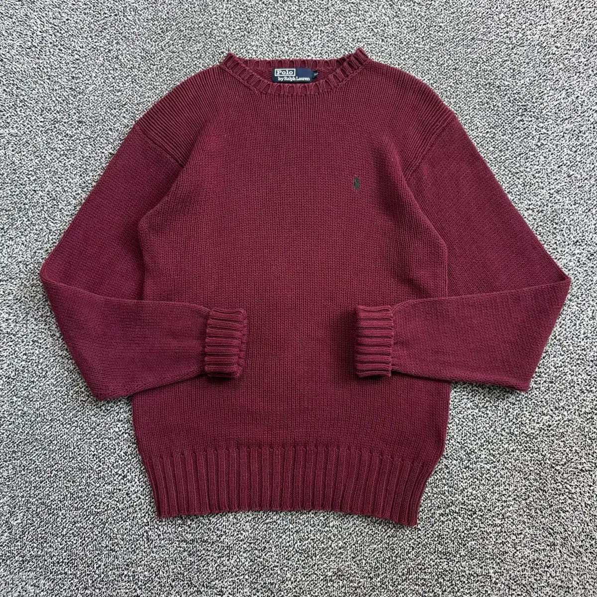 Name : Polo Ralph Lauren cignature logo burgundy knit :)