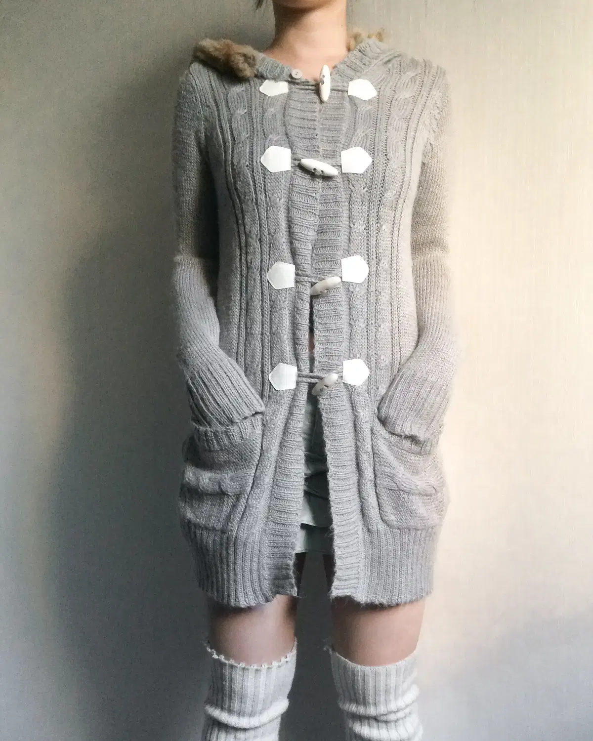 Rabbit fur hood knit cardigan