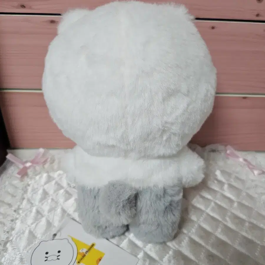 카카오프렌즈 화이트실버 눈꽃하트 인형 춘식이