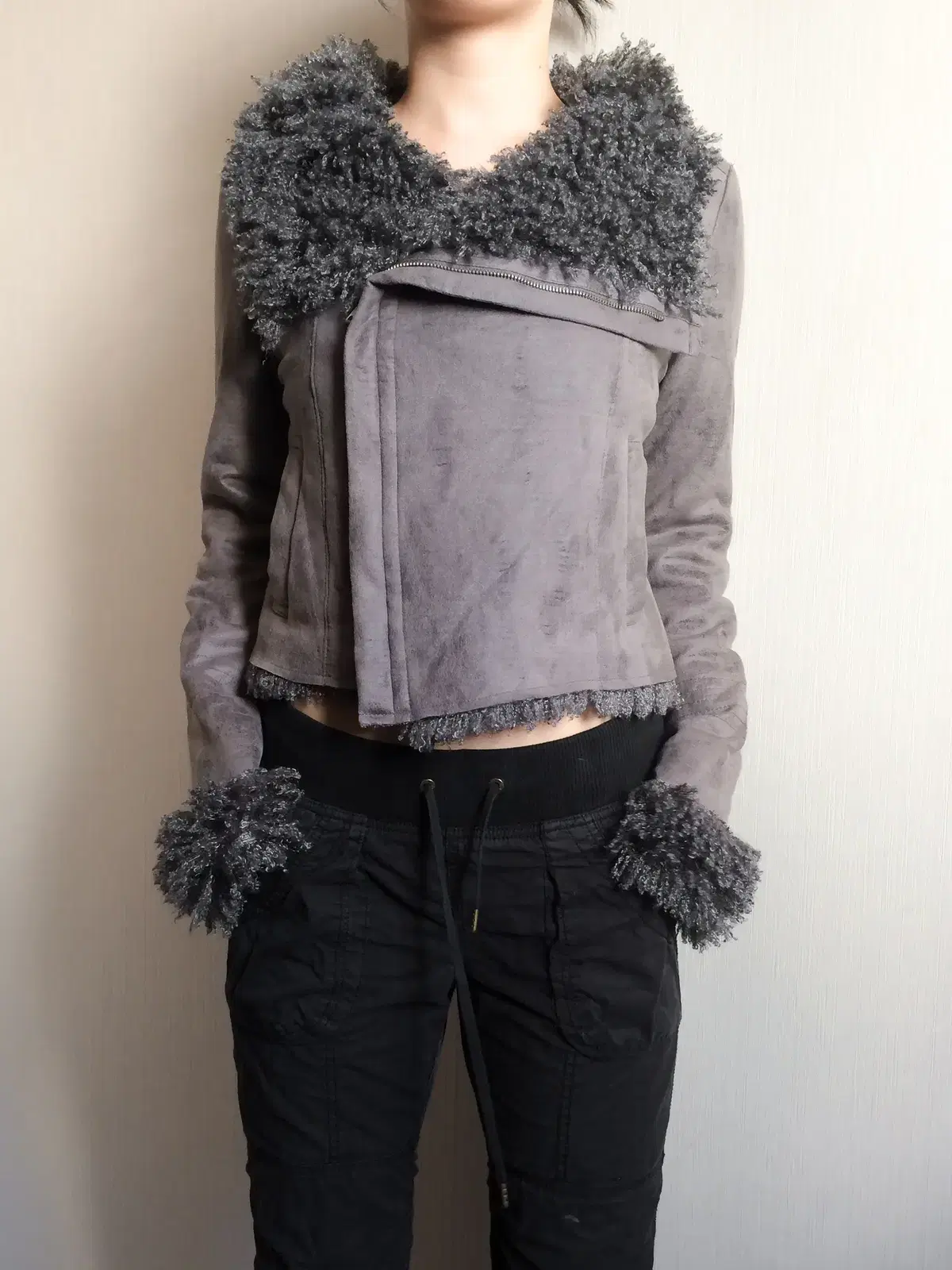 Fake fur leather high neck mustang