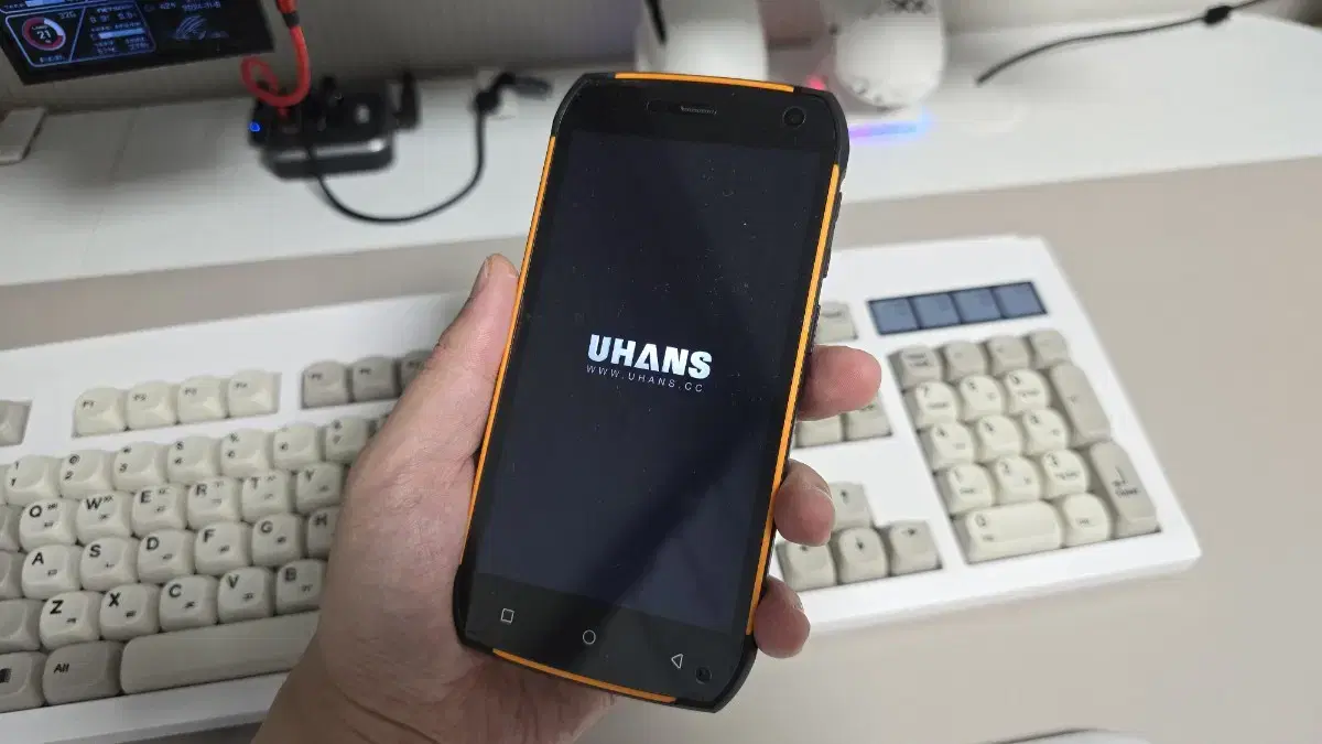 UHANS K5000 스마트폰 팝니다