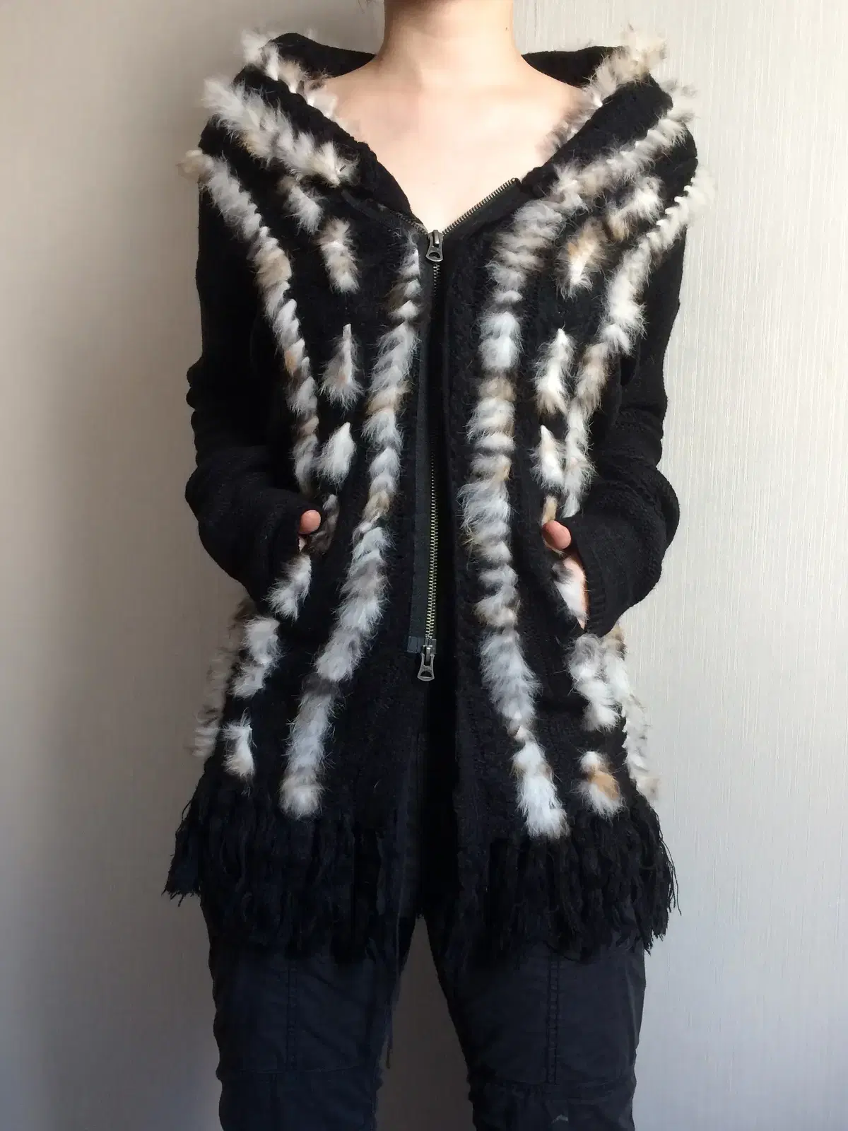 Fur trimming fringe point knit zip up