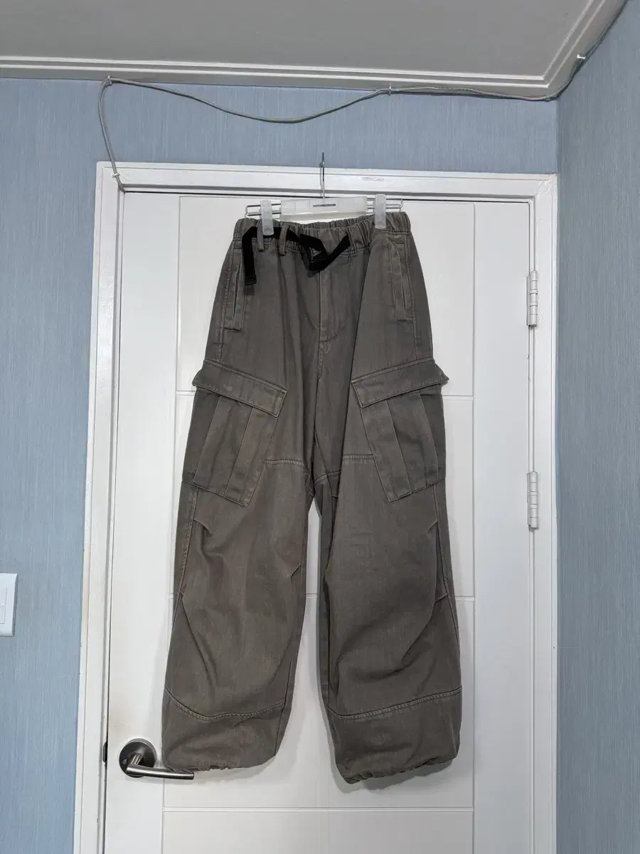 Hatching Room Wheat Pants Washed Olive Size 3