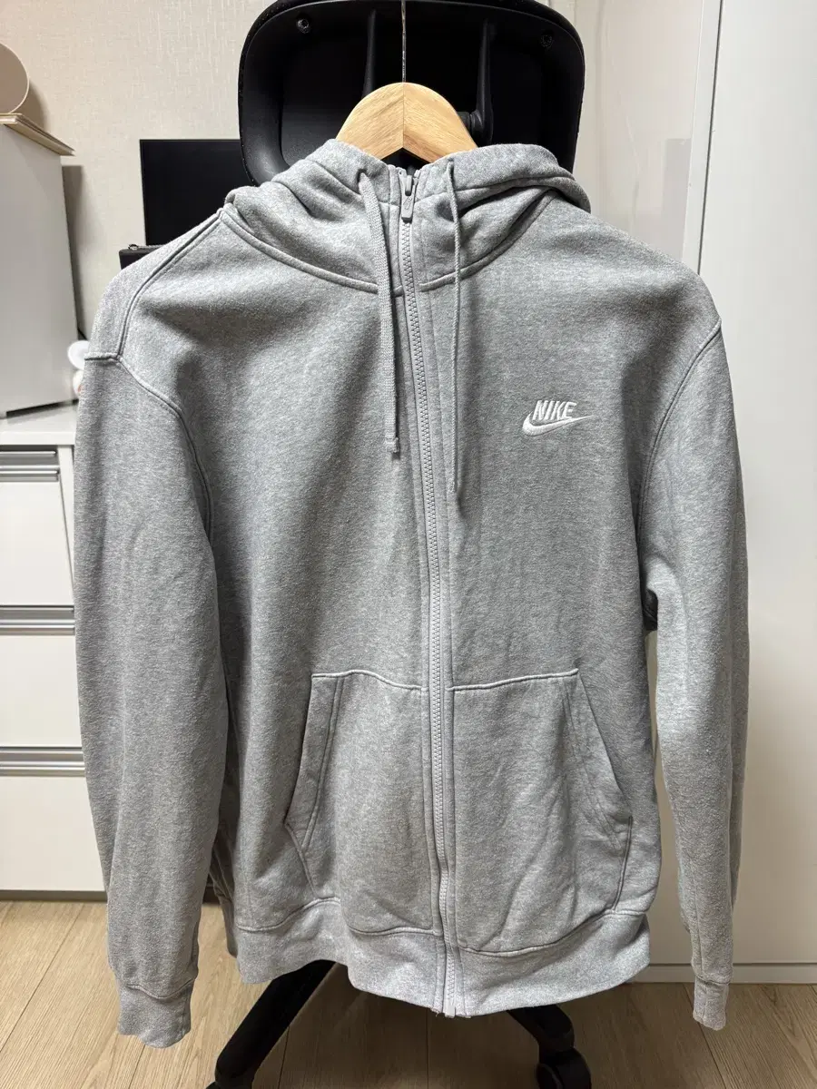 Nike Hoodie Zip-up Grey size L