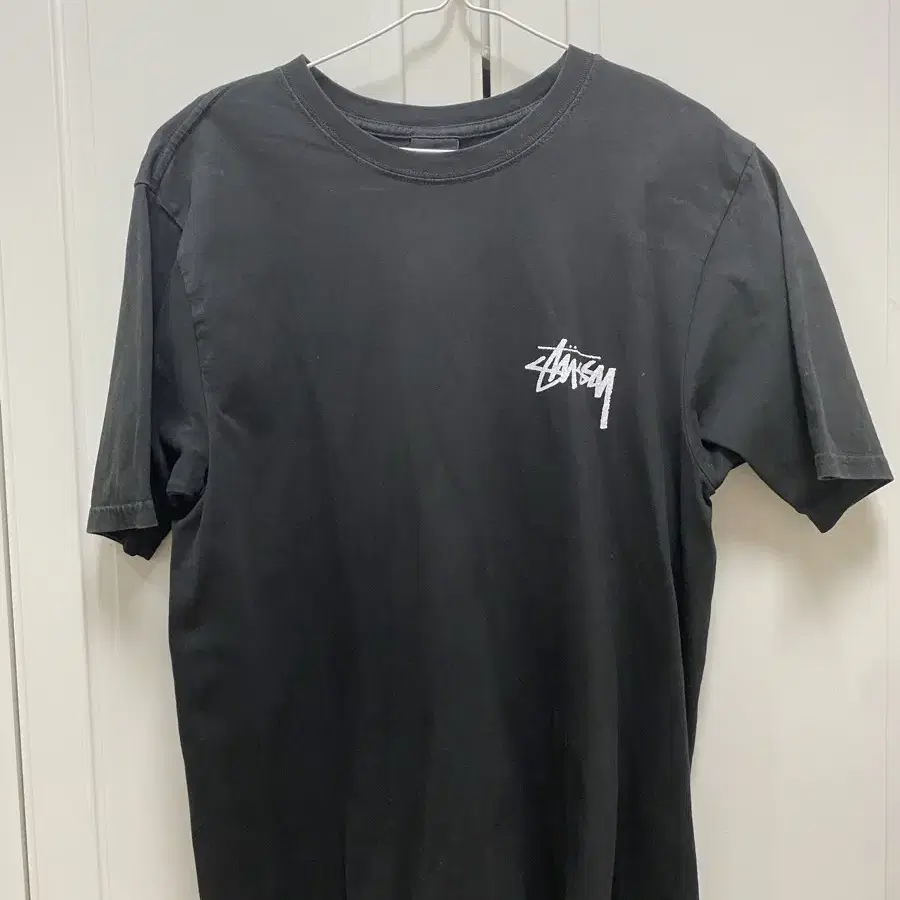 스투시 stussy m사이즈 티셔츠