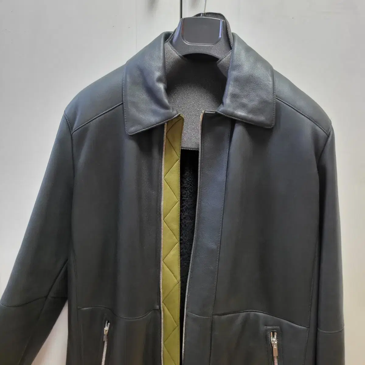 Hermès Mustang Jacket 48 Khaki