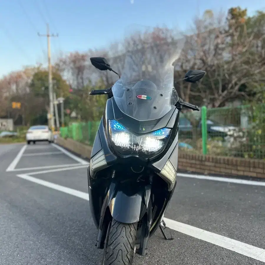 Nmax125