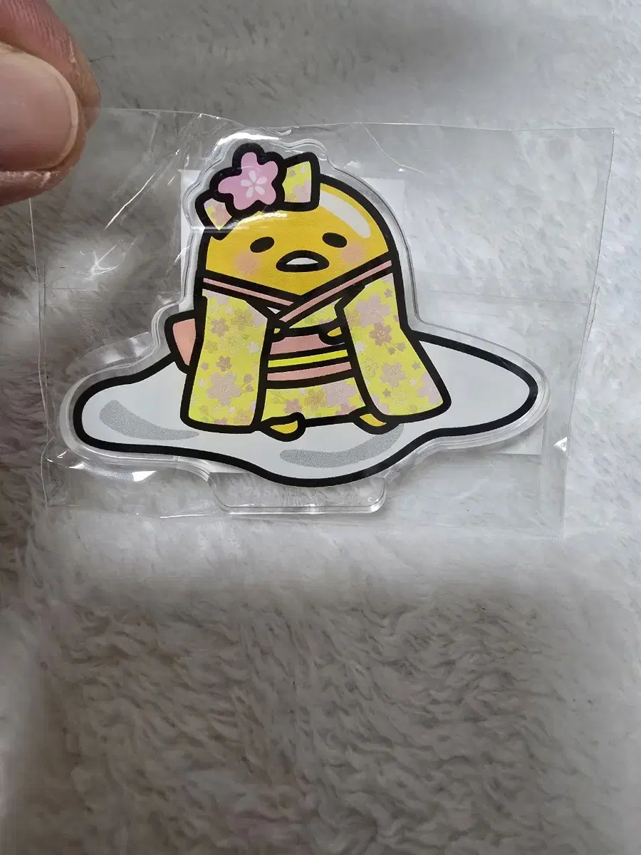 Gudetama acrylic magnet (genuine)