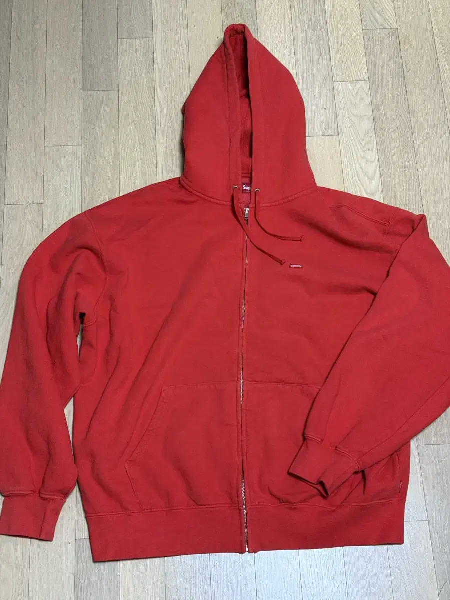 Supreme Hoodie 24, Gong Home Products Min, New in mint condition