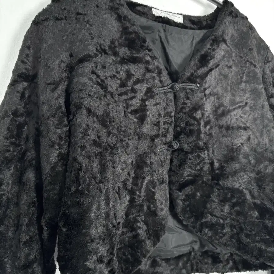 vintage faux fur copped jacket