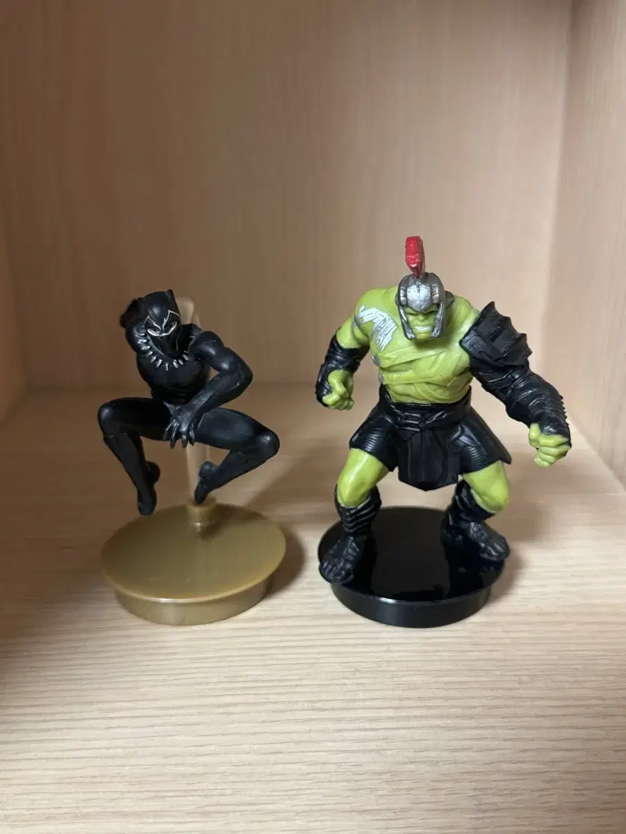 Marvel Black Panther Hulk CGV Topper in Bulk