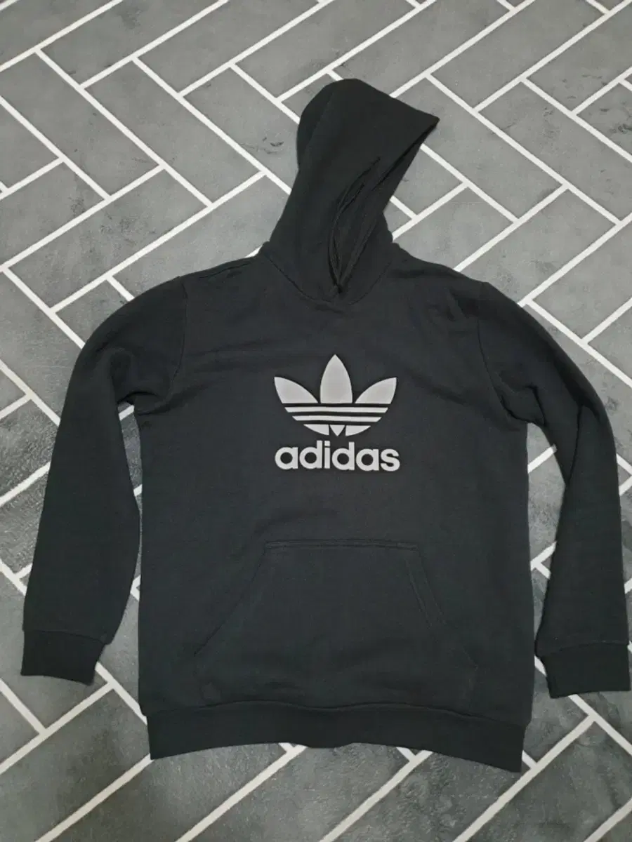 [M] Adidas Trefoil Hoodie