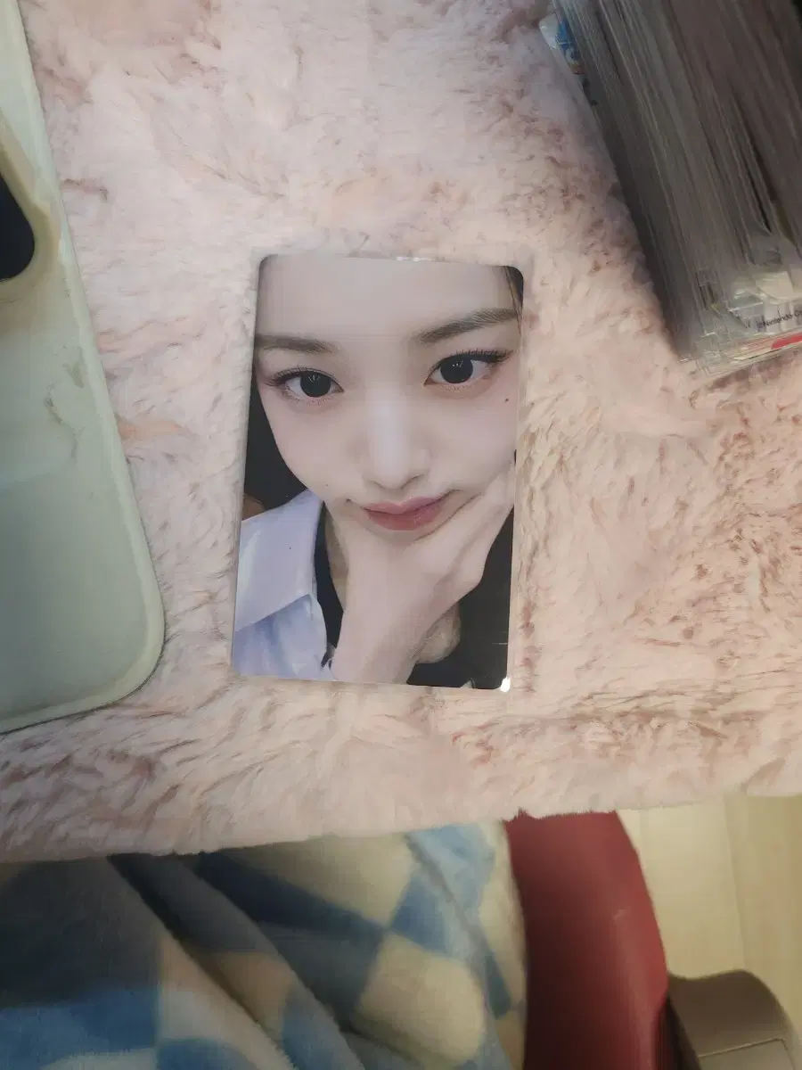 ive been following jang wonyoung photocard