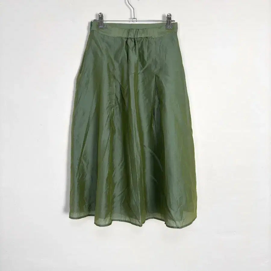 vintage glossy green midi skirt