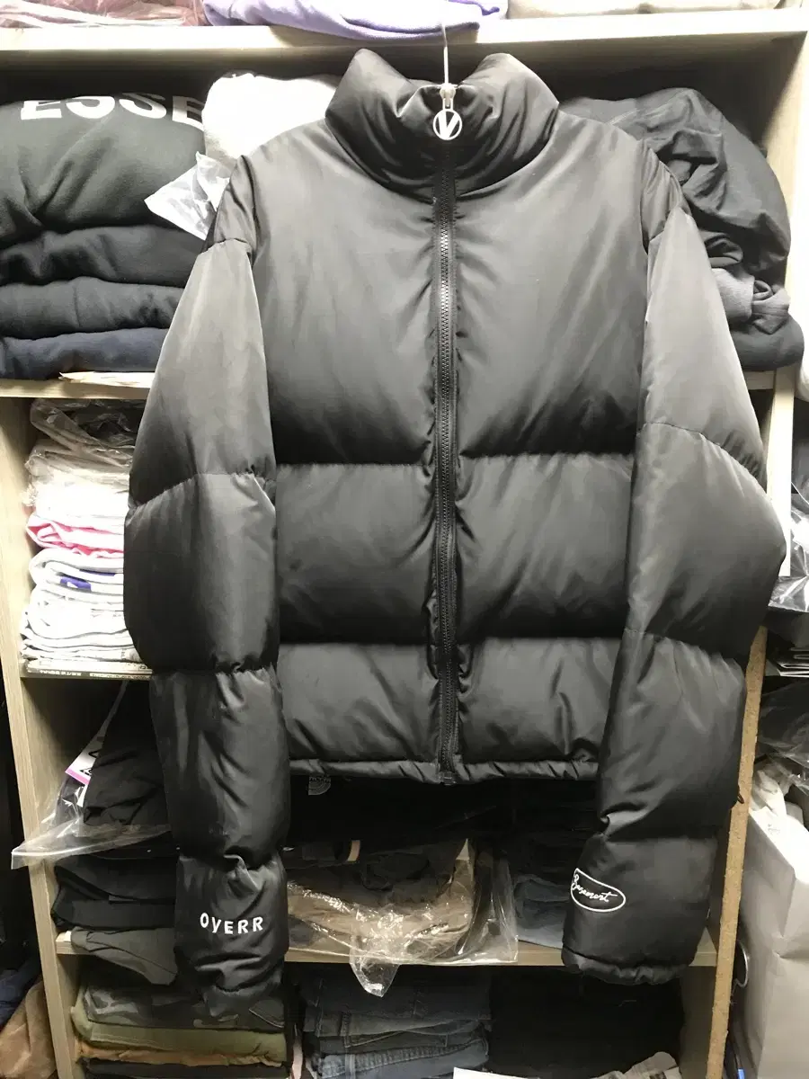 Auber Short Puffer Black 1 size