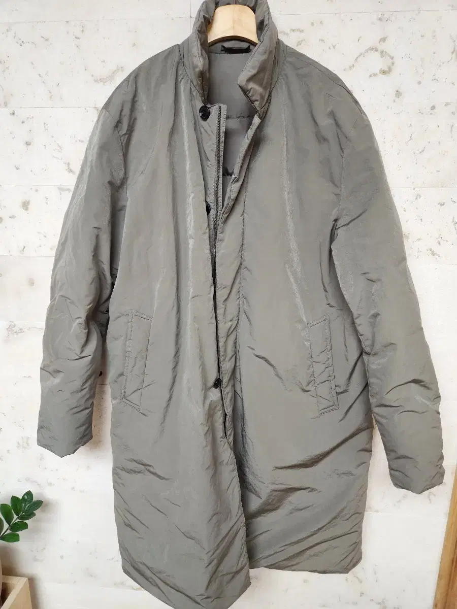 New // GIORDANO GIORDANO Men's Down Long Puffer - XL