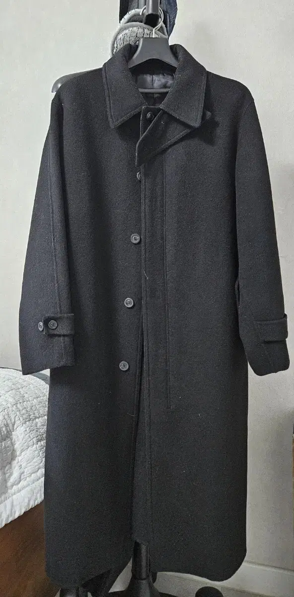 Men's and Women's Winter Wool Balmacan Coat (RRP 25)