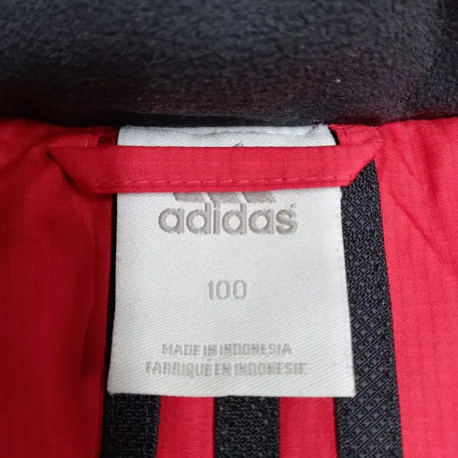 L100 adidas 덕다운 하프패딩 블랙&레드 L-497