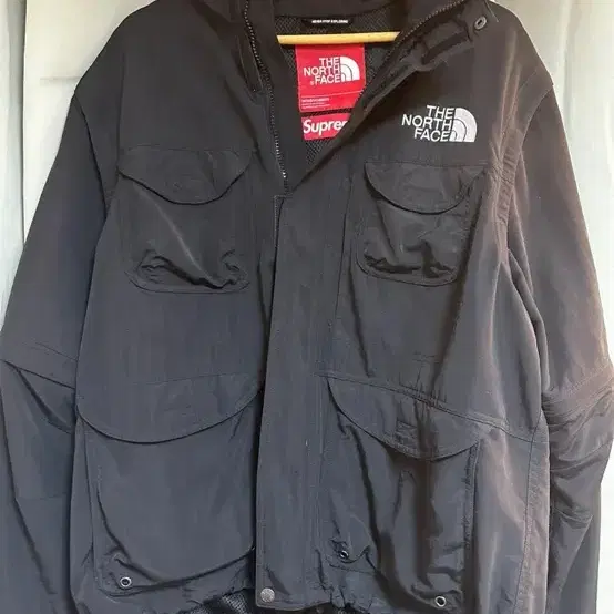 Supreme x The North Face Trekking