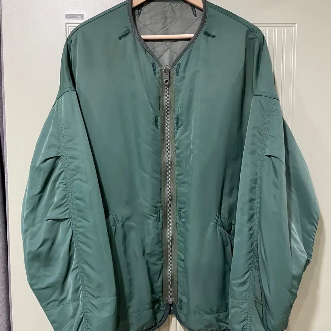 비즈빔 아이리스 LINER JKT GREEN SIZE 4