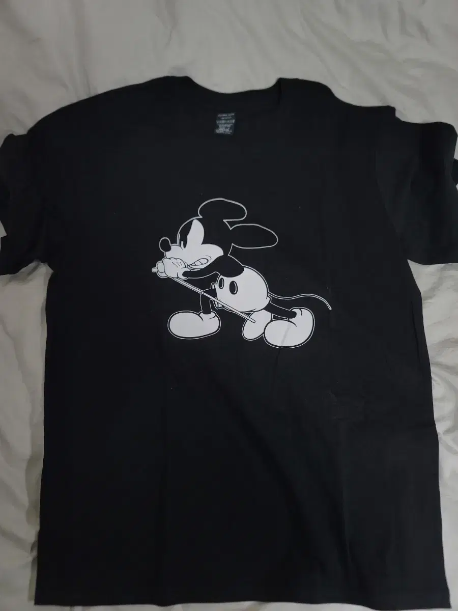 4 Number nine Mickey Mouse t-shirt