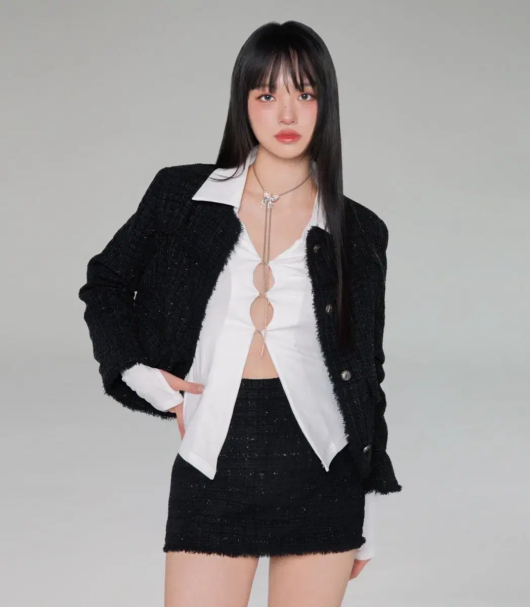 뉴얼린 Jennie Newlarin emblem Tweed Jacket