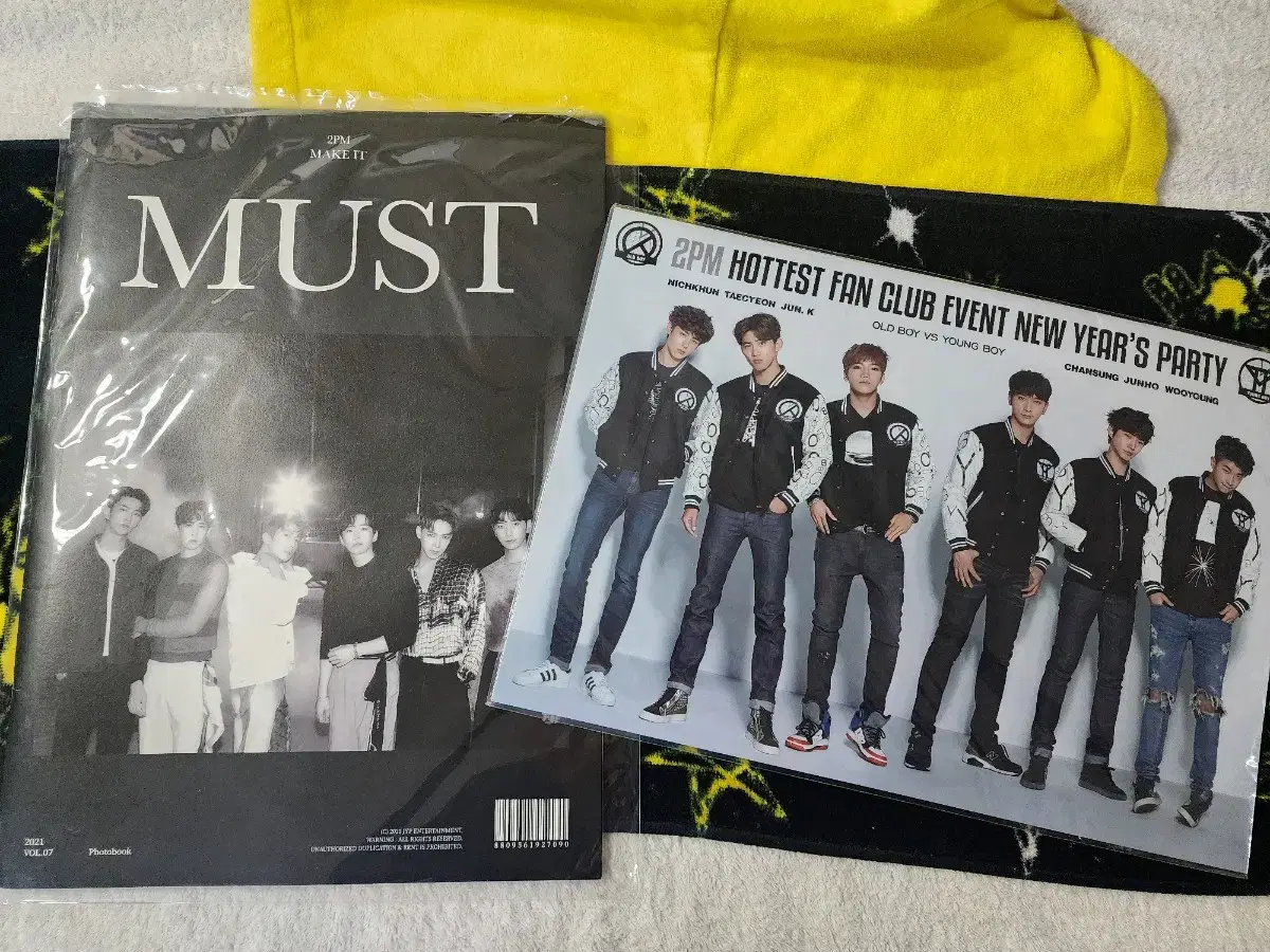 2pm junho musthavephotobooksnewearpartyphotobooks in bulk.