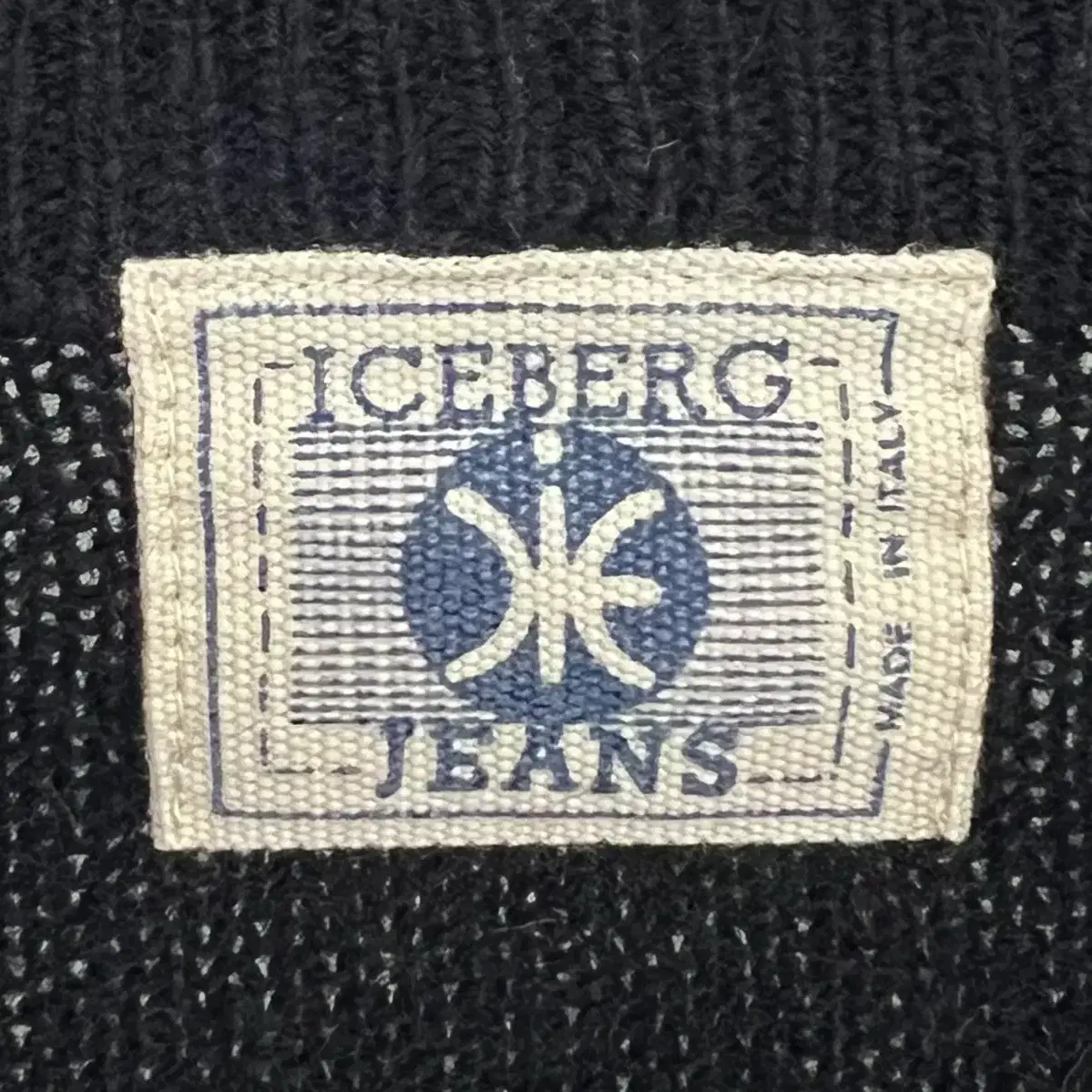 ICEBERG 키치 로고 니트