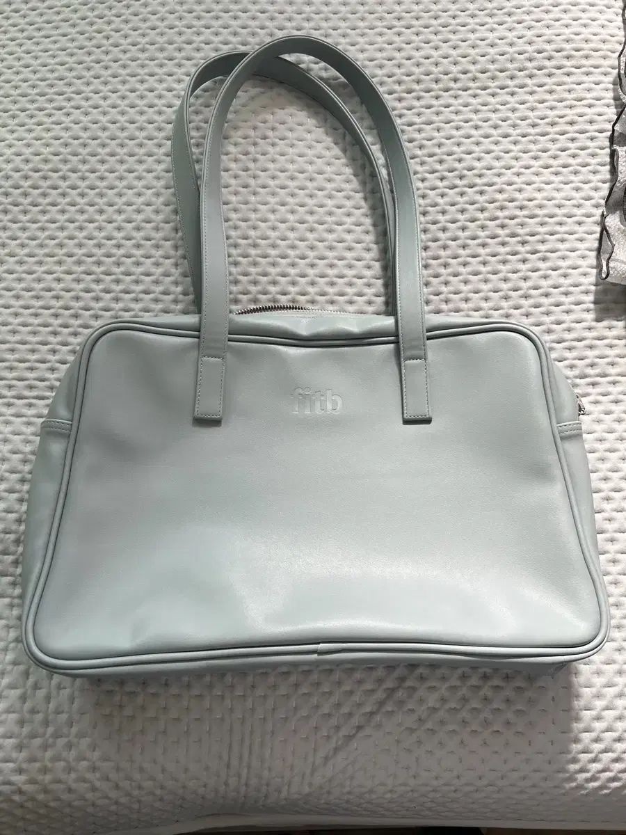 [필인더블랭크]_거의새상품_TrapezoidShoulderBag(페일블루