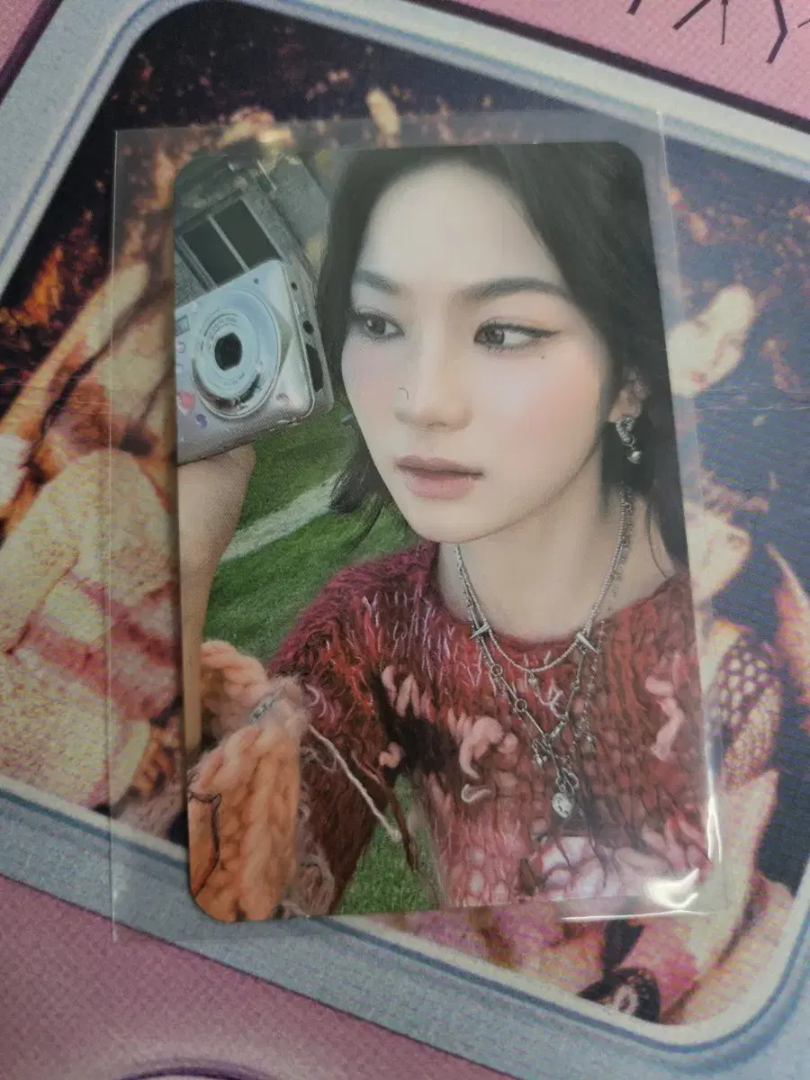 Stayc isa broadcast photocard WTS