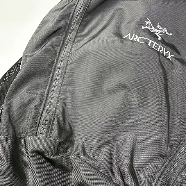 ARC'TERYX MANTIS 26 아크테릭스 맨티스 26 백팩