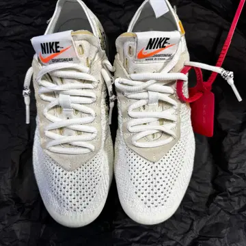 Nike x Off White Air VaporMax V2 235cm