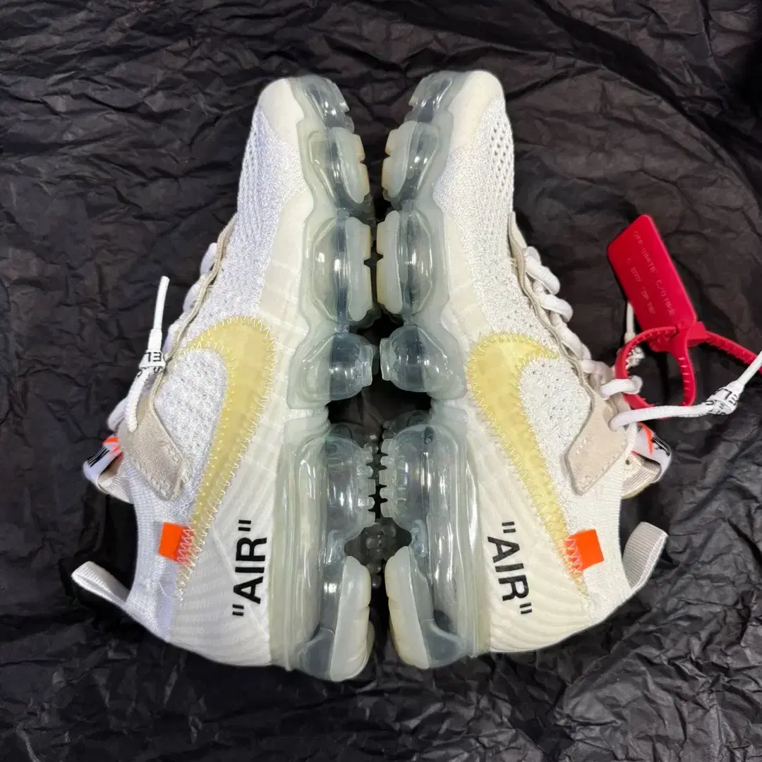 Nike x Off-White Air VaporMax V2  235cm