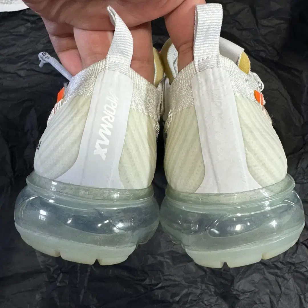 Nike x Off-White Air VaporMax V2  235cm