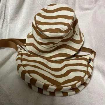 유니클로marimekko 숄더백과 모자