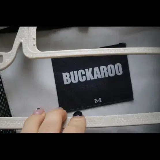 Buckaroo 버커루 화이트 숏패딩