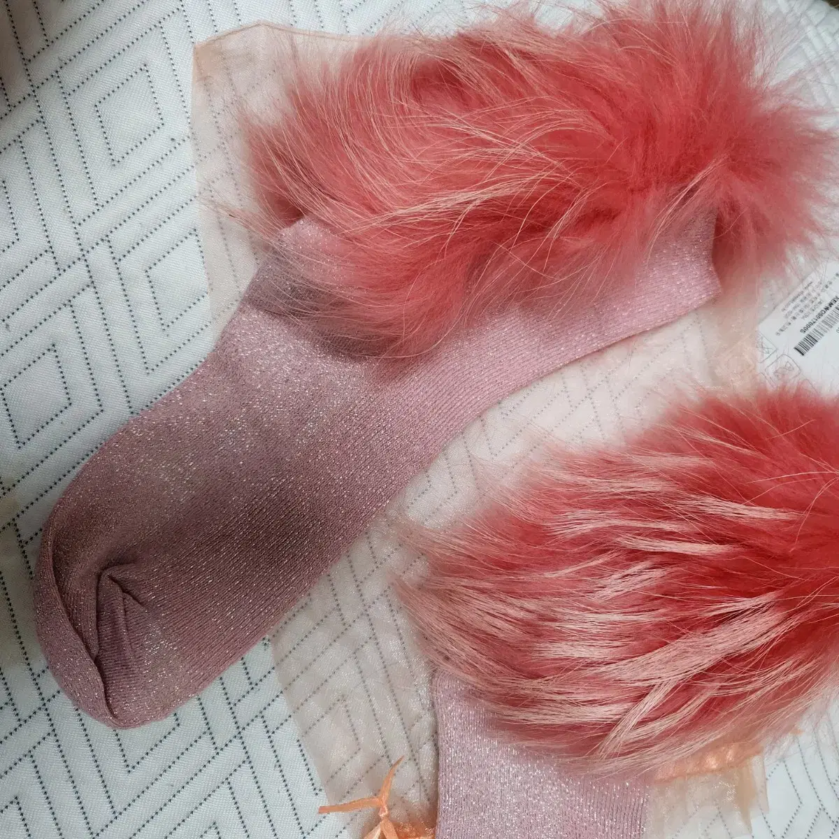 Fur socks 털양말 3색, 새것