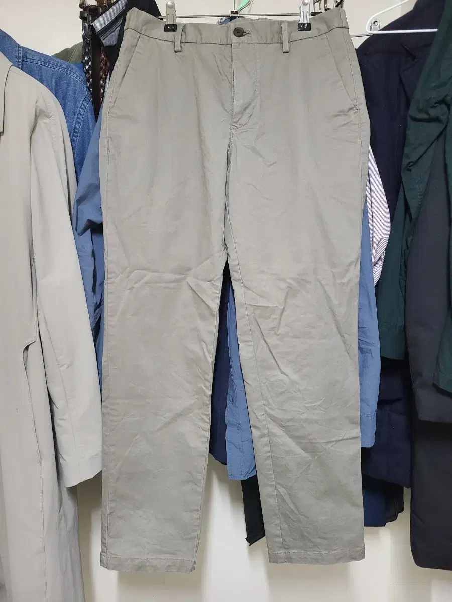 Spao Khaki Slim Fit Chinos 32