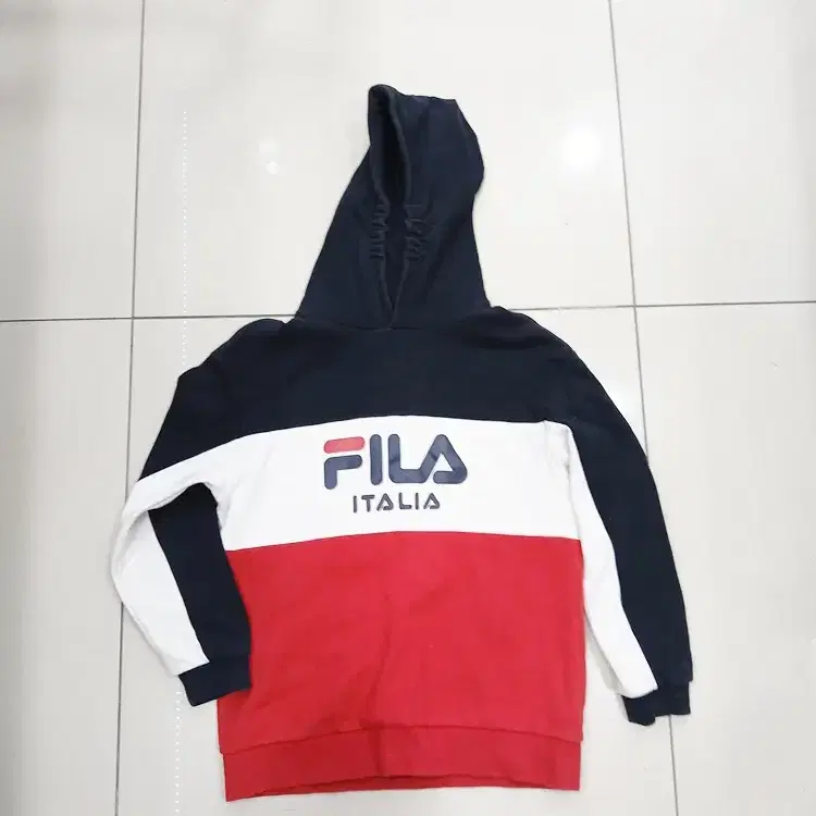 FILA 휠라 키즈 신장145 후드긴팔티셔츠 네이비 손목오염 중고 구제