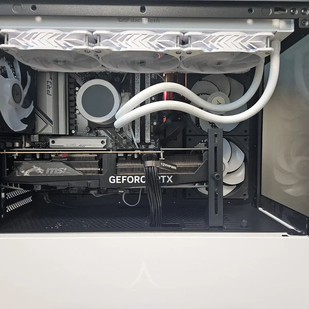 7950x3d, rtx4080 super, 2tb 하이엔드급 본체