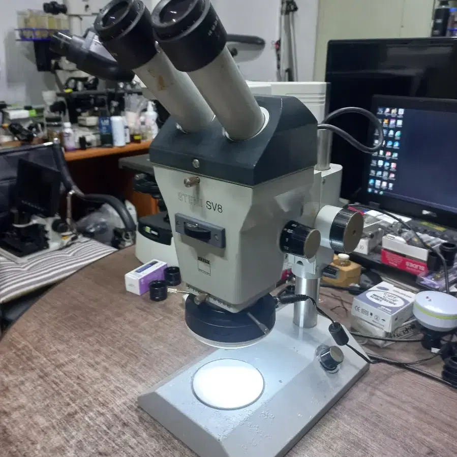 (판매).칼짜이즈 쌍안실체현미경 판매합니다 운석