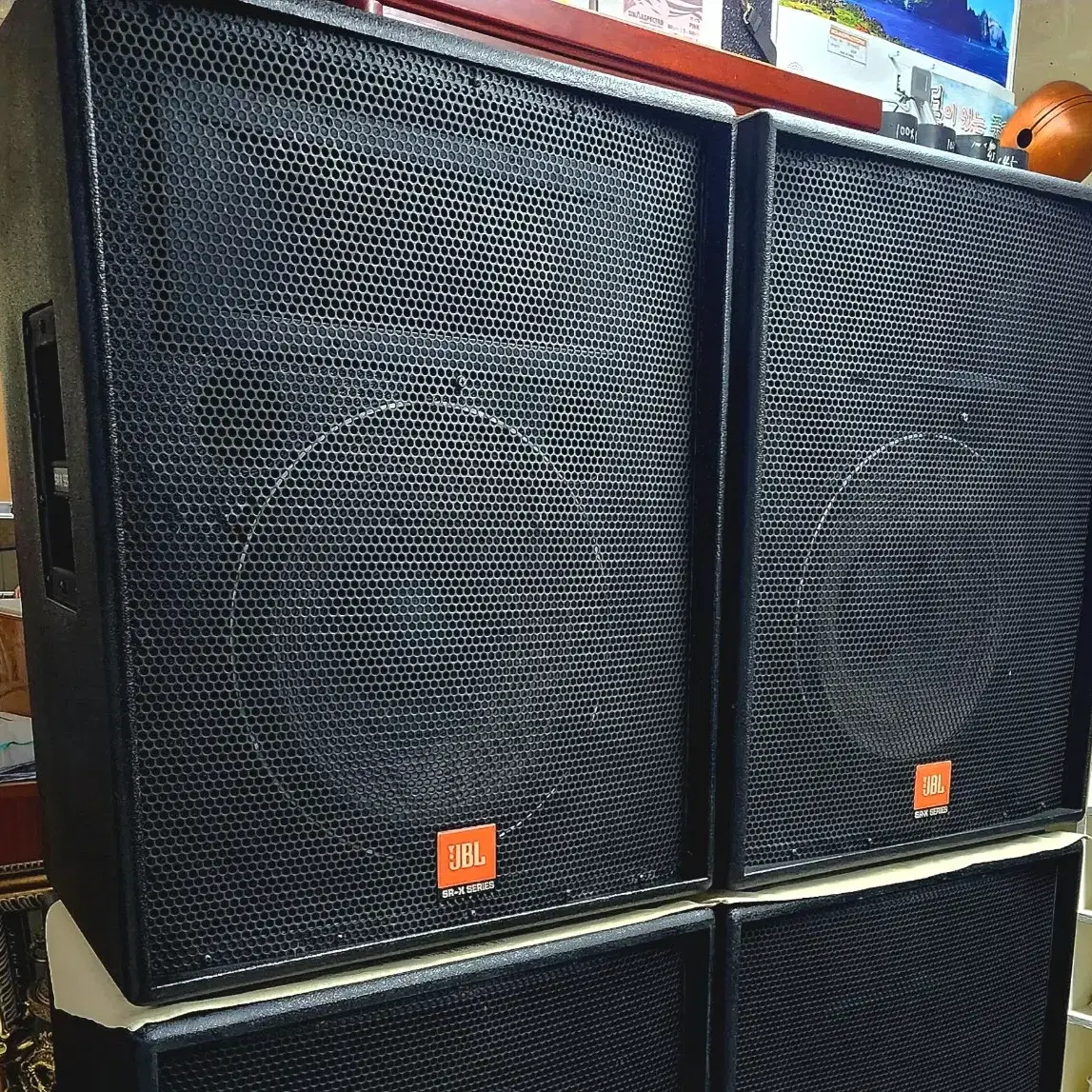 JBL SR4725