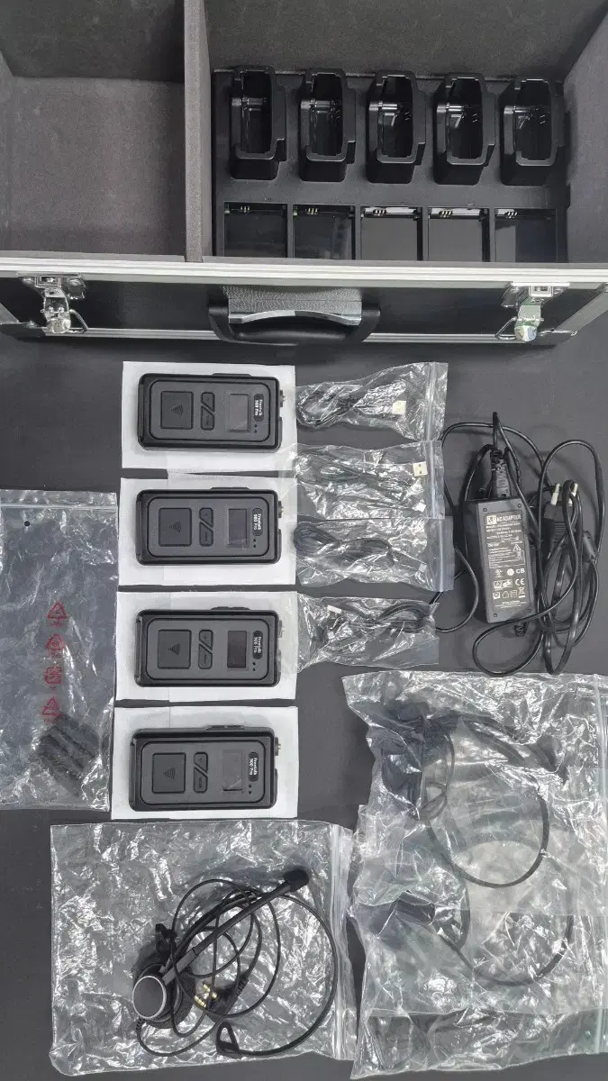 Wireless Intercom Telex BTR Series #인터컴,#무선인터컴,#양방향대화인터컴,#텔렉스인터컴 on Bunjang  Global Site.